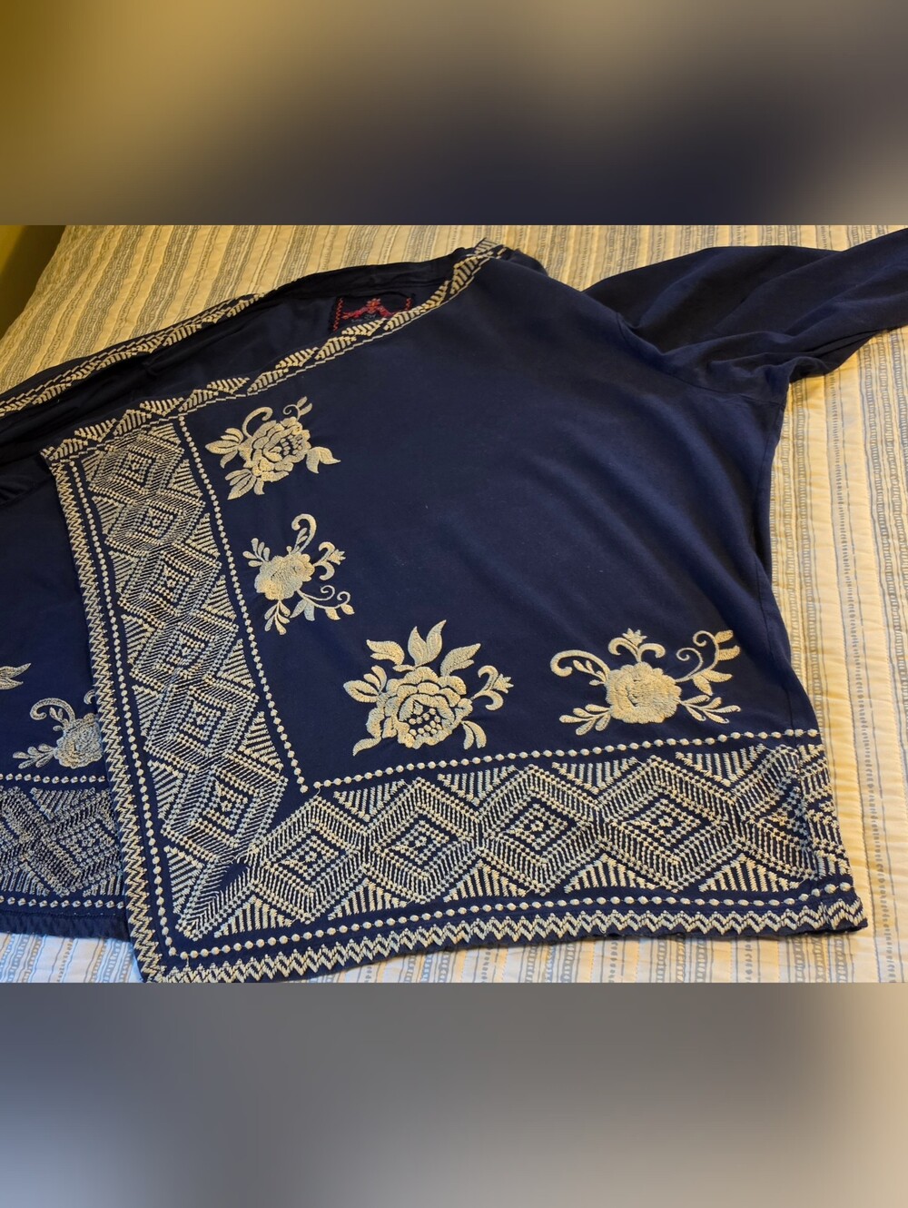 Johnny Was Embroidered Navy White Floral Open-Front Women Cardigan Top XXL 1X 2X - Picture 14 of 14